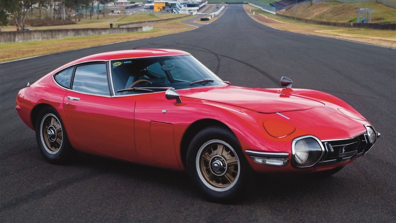 Toyota 2000GT: Japan’s First Supercar Icon
