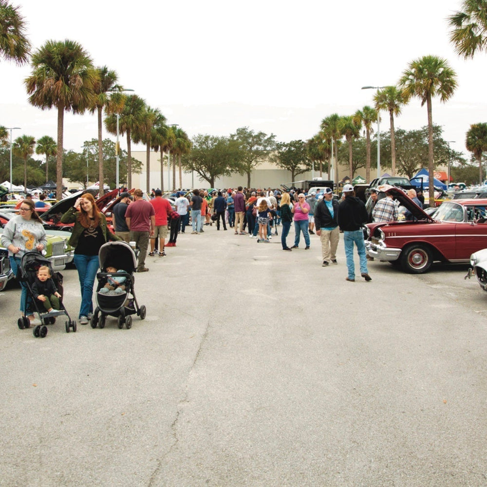 How to Get Your Kids into Cars (Without Boring Them!) 👨👩👧👦🏁